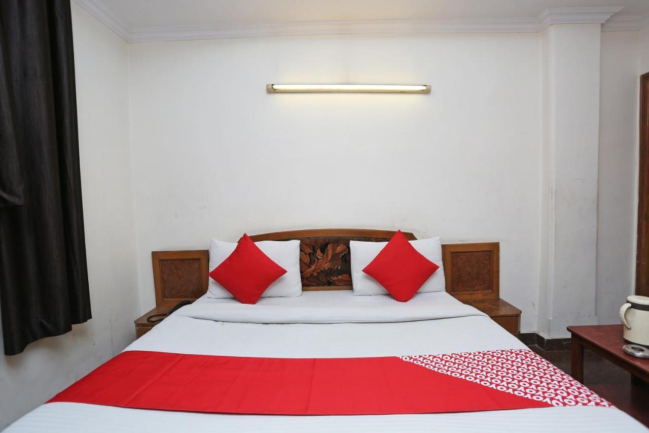 Oyo 8188 Vardhmaan Inn Δελχί Εξωτερικό φωτογραφία