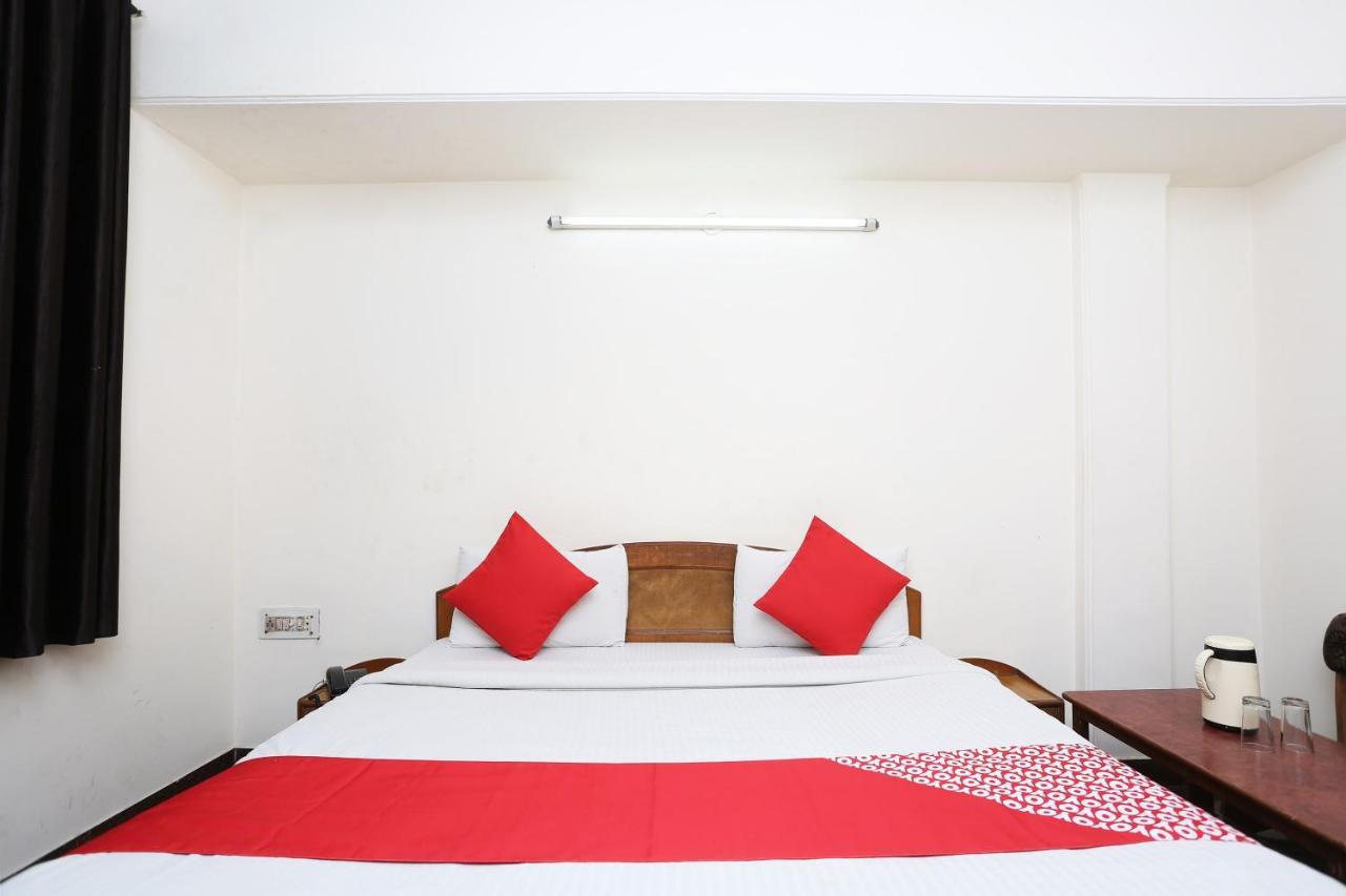 Oyo 8188 Vardhmaan Inn Δελχί Εξωτερικό φωτογραφία